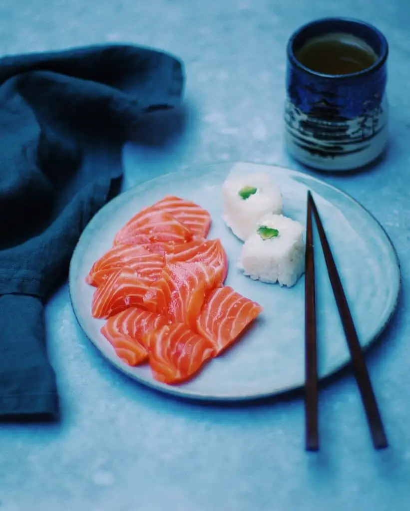 How healthy is sashimi?
